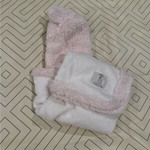 Little Giraffe Hooded Bath Towel